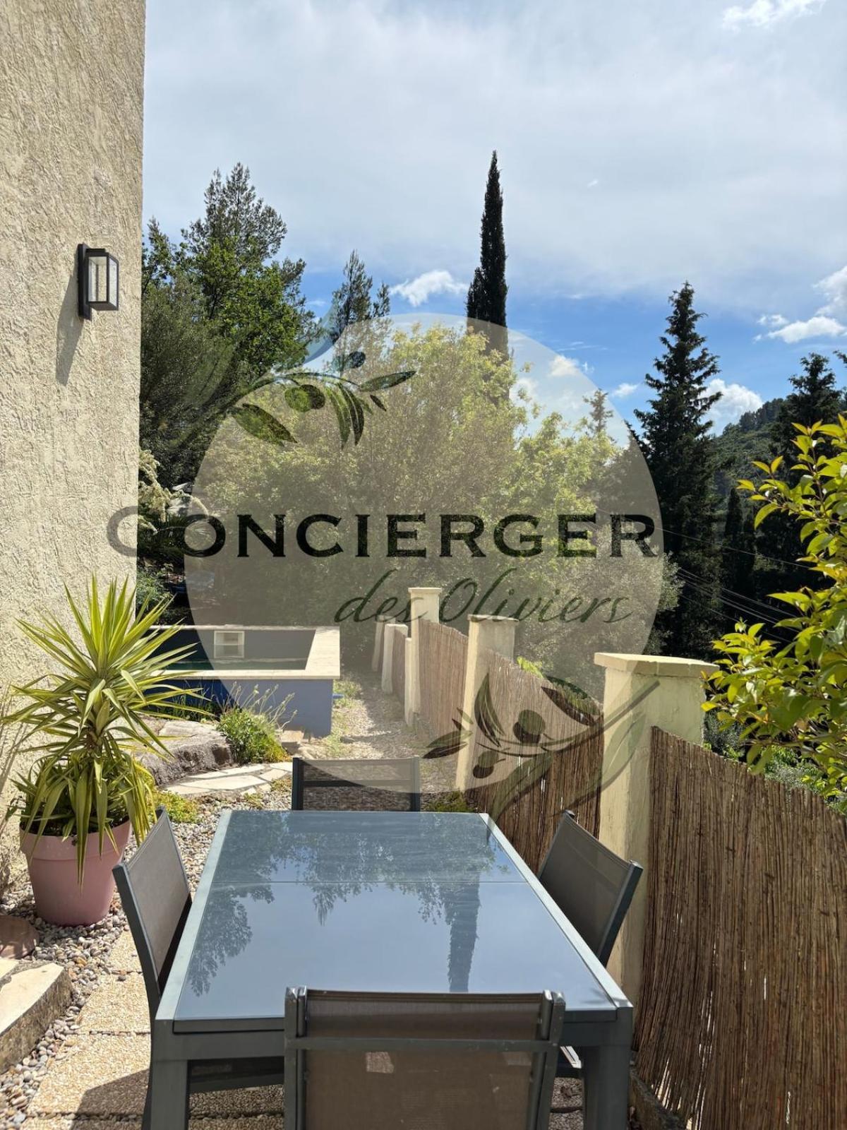 Villa Avec Piscine Belgentier Esterno foto