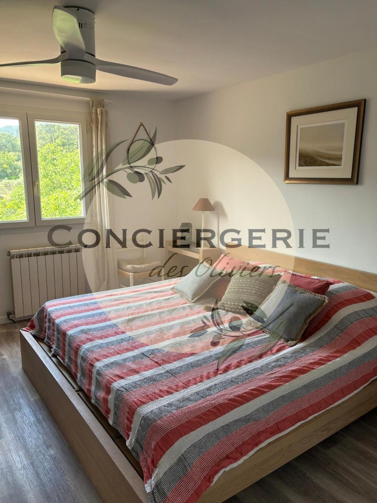 Villa Avec Piscine Belgentier Esterno foto